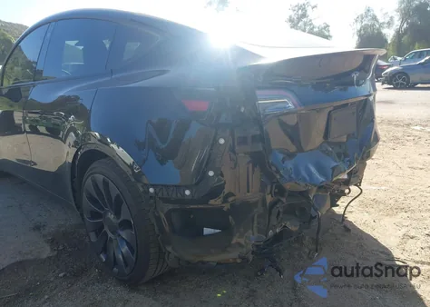 2021 Tesla Model Y Performance Dual Motor All-Wheel Drive from USA, damaged, VIN 5YJYGDEF2MF091881